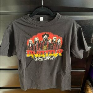 NEW LISTING ✨ Avatar TOUR T-Shirt